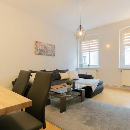 *Central_50M2_Kitchen_Washer_Netflix_Parking Chociebuż Zewnętrze zdjęcie